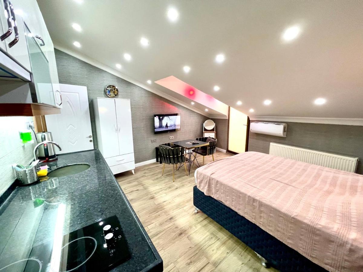 Levent Palace Otel Stdyo Istanbul Luaran gambar