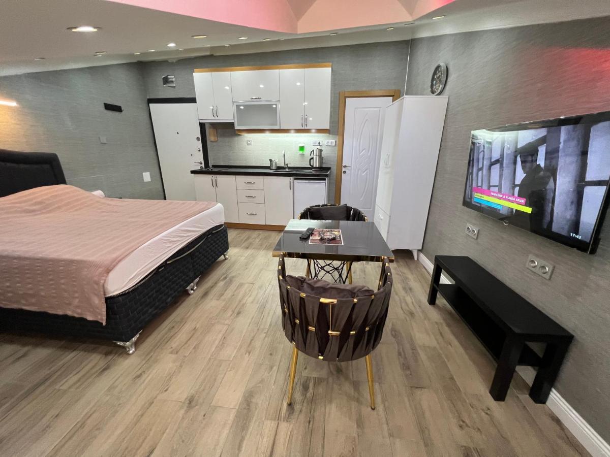 Levent Palace Otel Stdyo Istanbul Luaran gambar