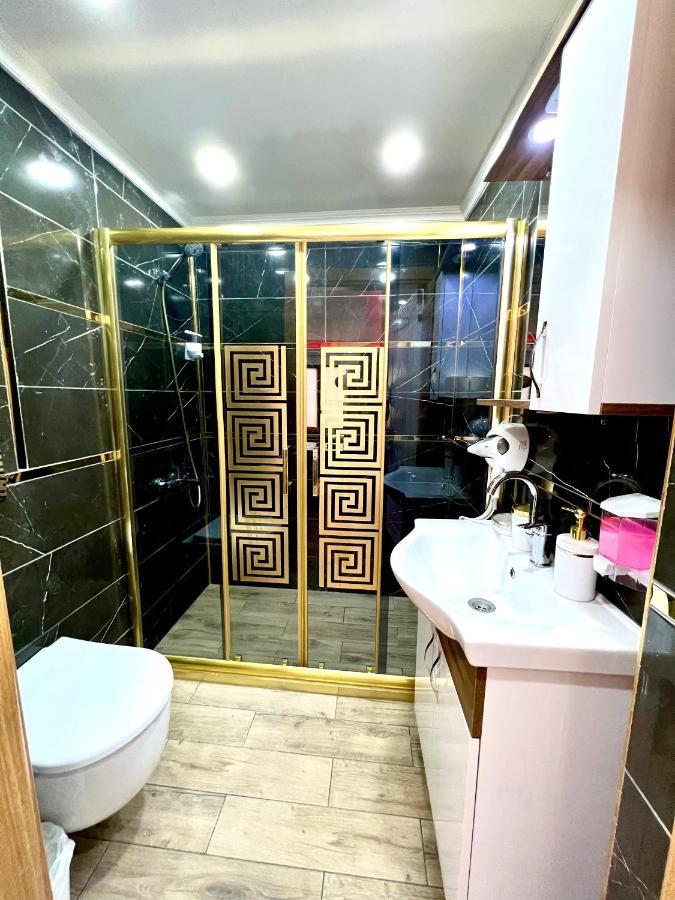 Levent Palace Otel Stdyo Istanbul Luaran gambar