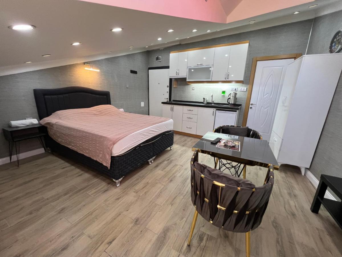 Levent Palace Otel Stdyo Istanbul Luaran gambar
