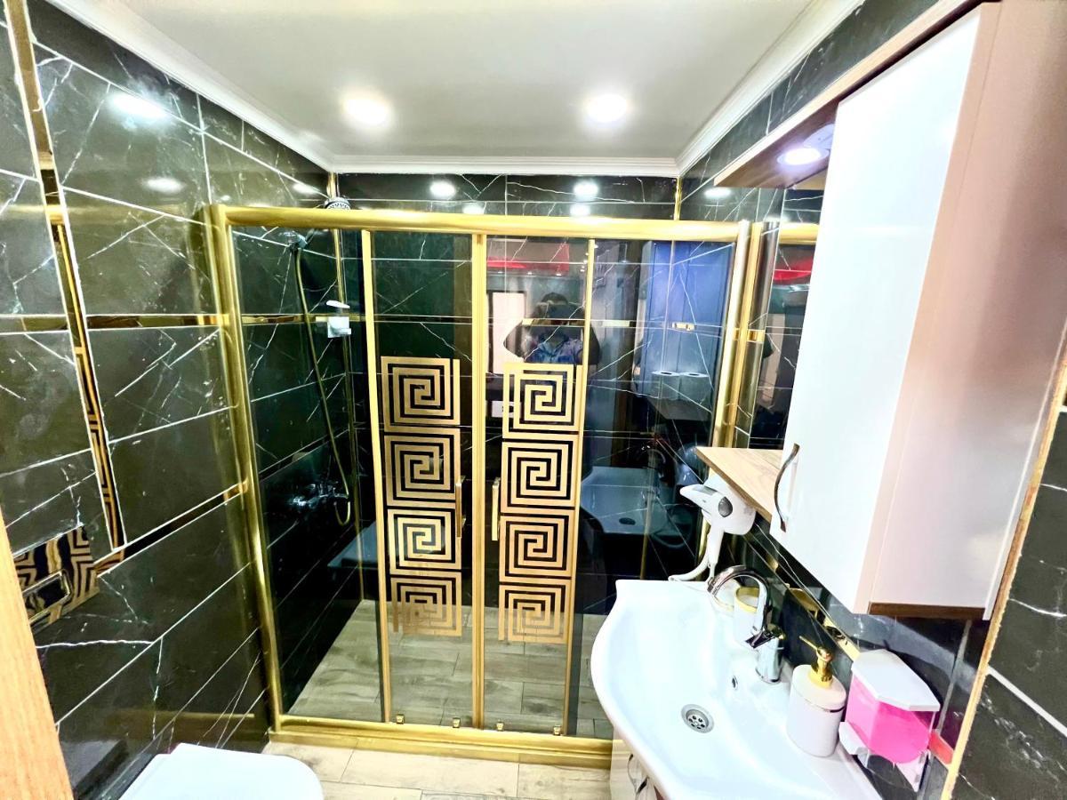 Levent Palace Otel Stdyo Istanbul Luaran gambar